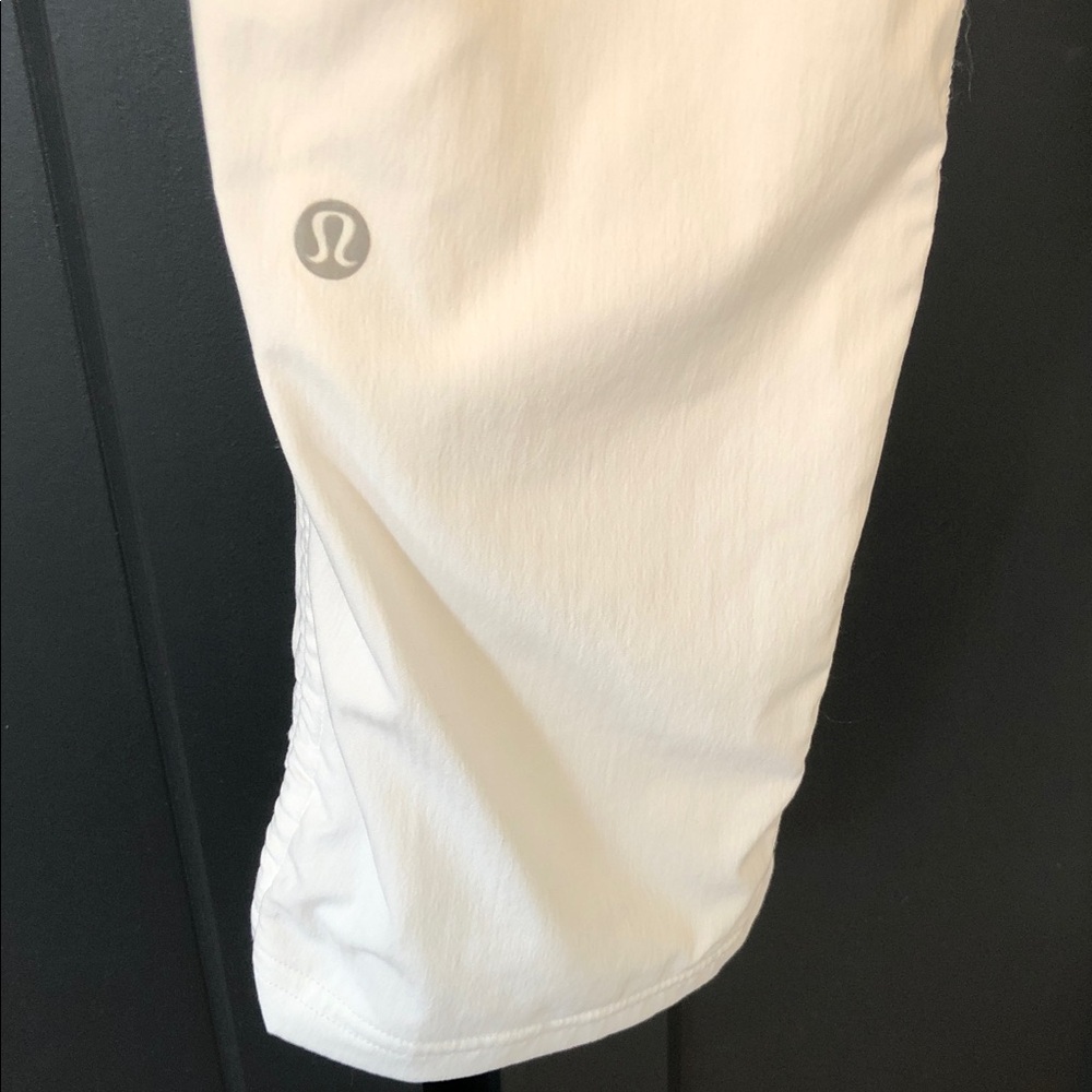 Lululemon Dance Studio White Lined Mid-rise Cropped Pants Size 6, excellent - Picture 6 of 12